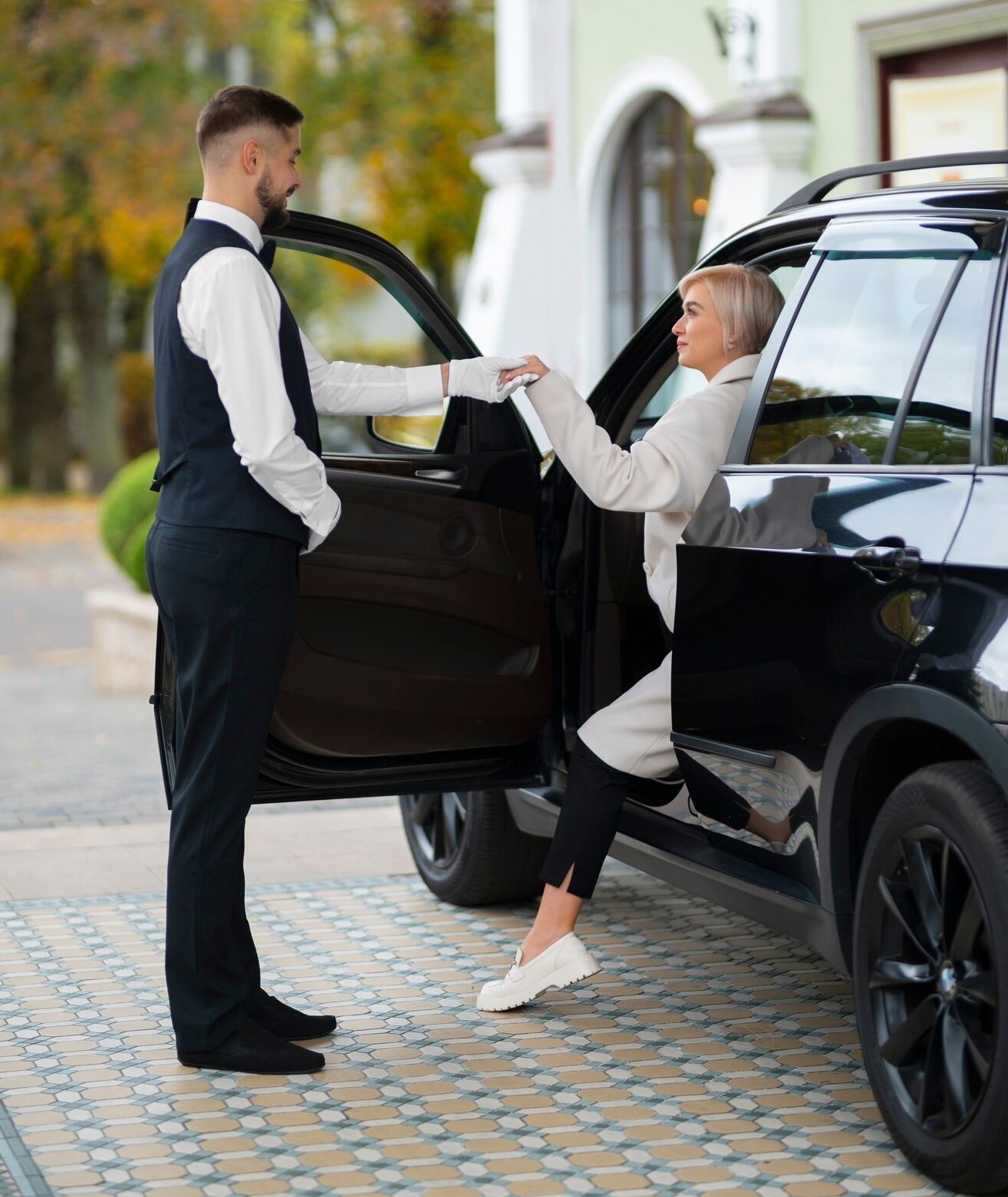 Luxelimo door-to-door chauffeur service London — collected from your door, delivered to destination