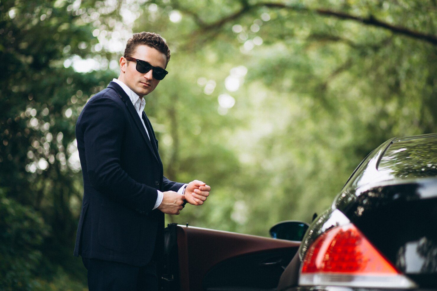 Luxelimo event management chauffeur service London — ground transport for conferences and events