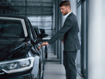 Corporate chauffeur driven car service