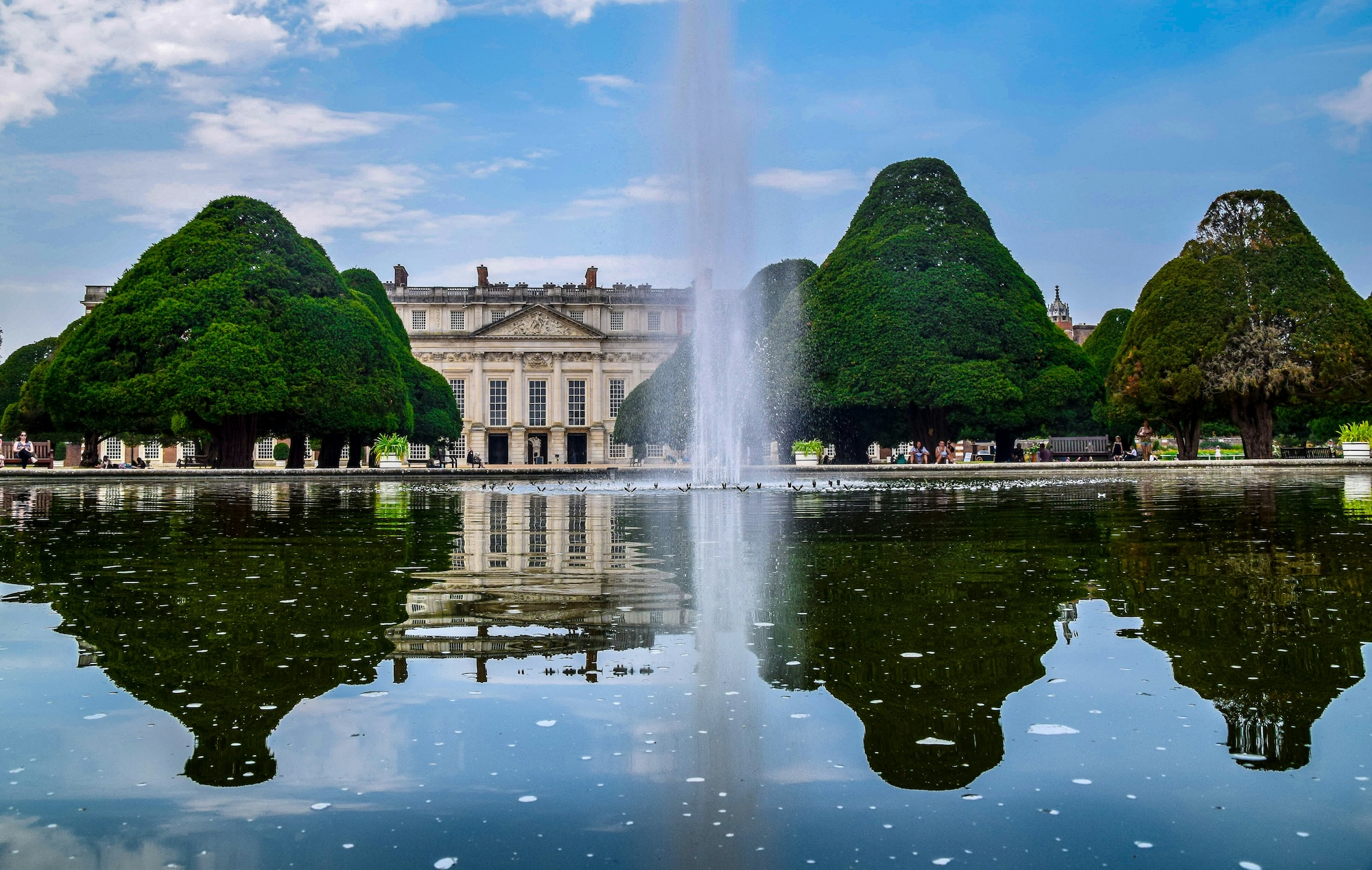 hampton court palace chauffeur